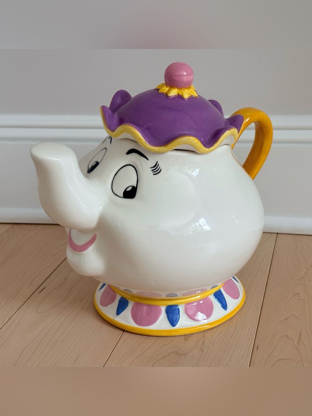 VTG Disney Mrs. Potts Teapot Cookie Jar Beauty and the Beast By Treasure Craft